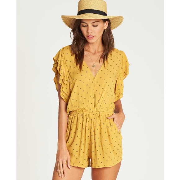 🔥🔥BILLABONG - RUFFLE SLEEVE ROMPER🔥🔥 - Picture 5 of 8